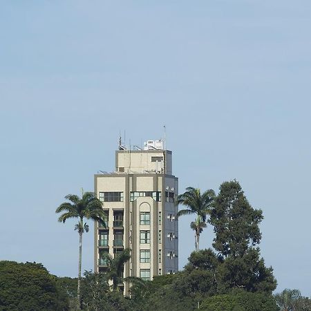 Serema Palace Hotel Lavras Exteriér fotografie